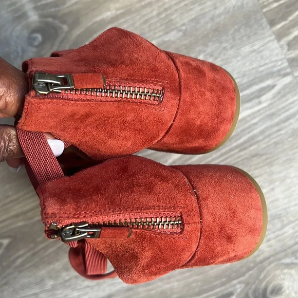 NEW Eileen Fisher Juku Pump in Cayenne - Picture 5 of 8